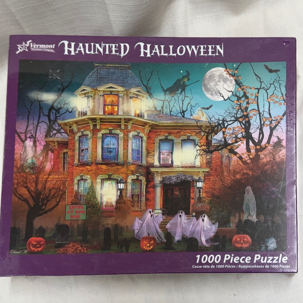 Vermont Christmas Company Haunted Halloween 1000 Piece Jigsaw Puzzle VC1252 New